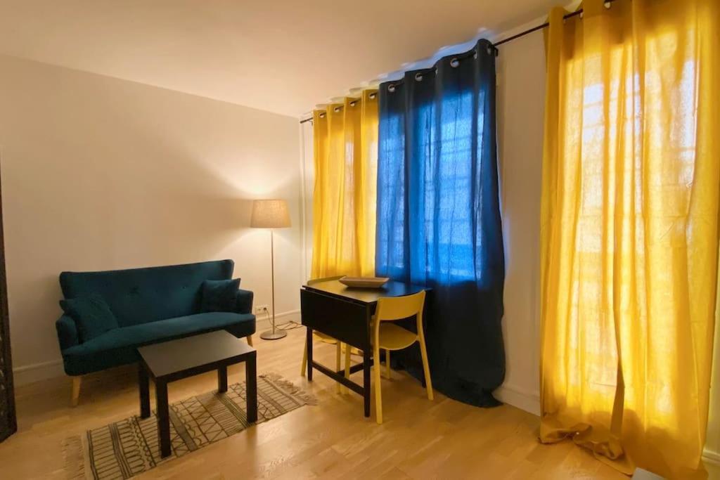 Beau Studio Cosy Et Calme - Face A La Gare De Rosny-Sous-Bois - 20Mn De Paris Et Disneyland Buitenkant foto